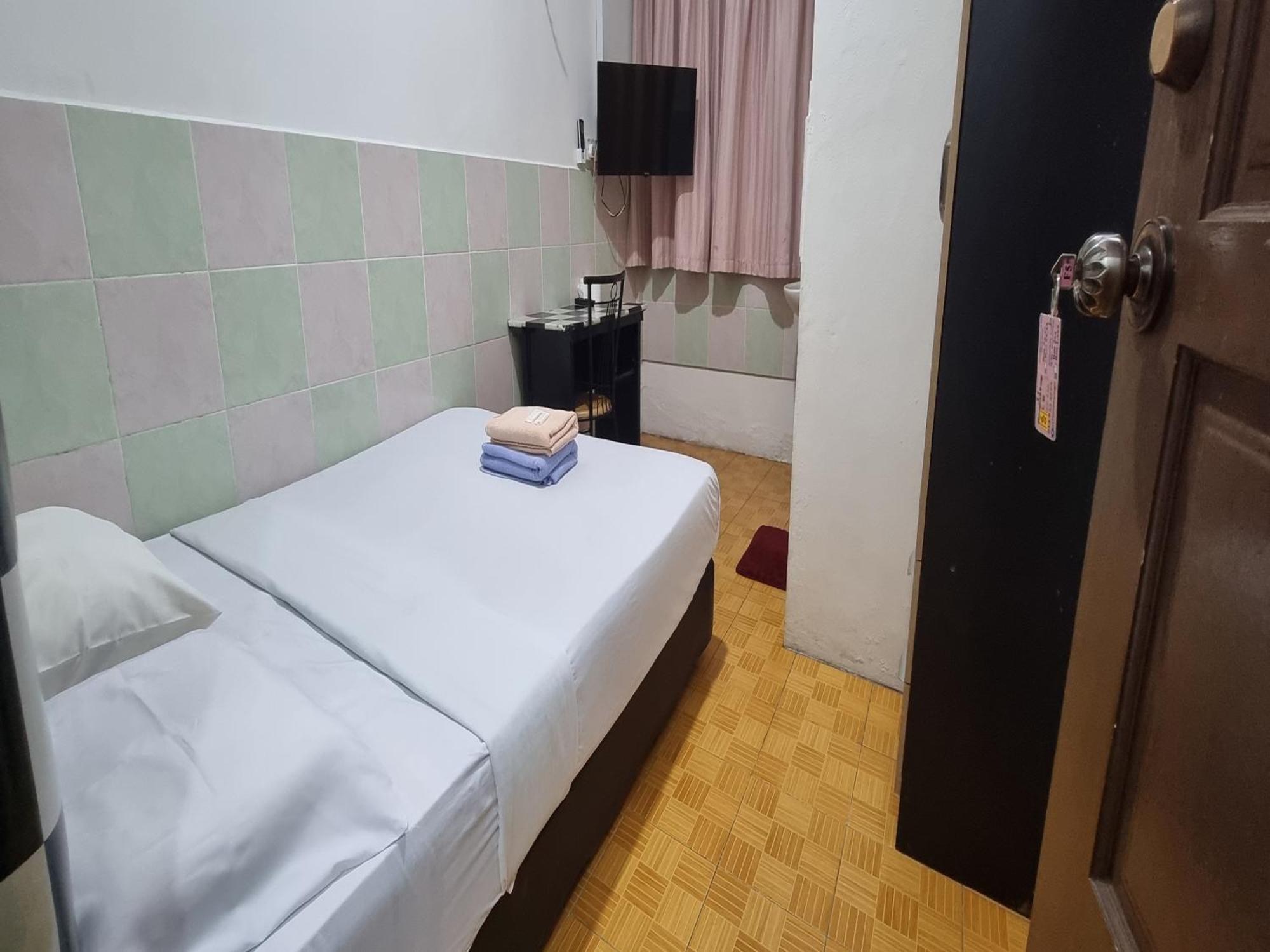 Oyo 90972 Jj Homestay Miri Zewnętrze zdjęcie